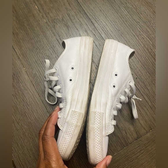 Converse ALL Star White Leather Sneakers Men 6 Women 8 White - Picture 2 of 7